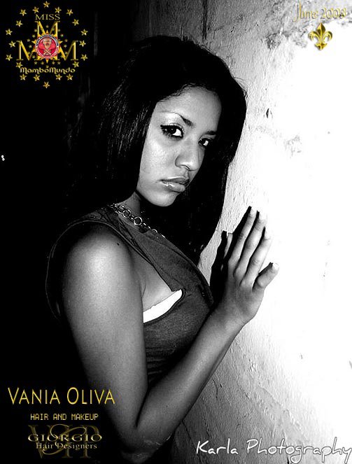 Female model photo shoot of vania oliva queen
