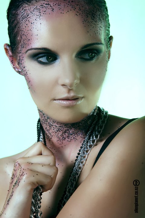 Female model photo shoot of Peri Marie by alienplanetnz, makeup by Ella Volino 