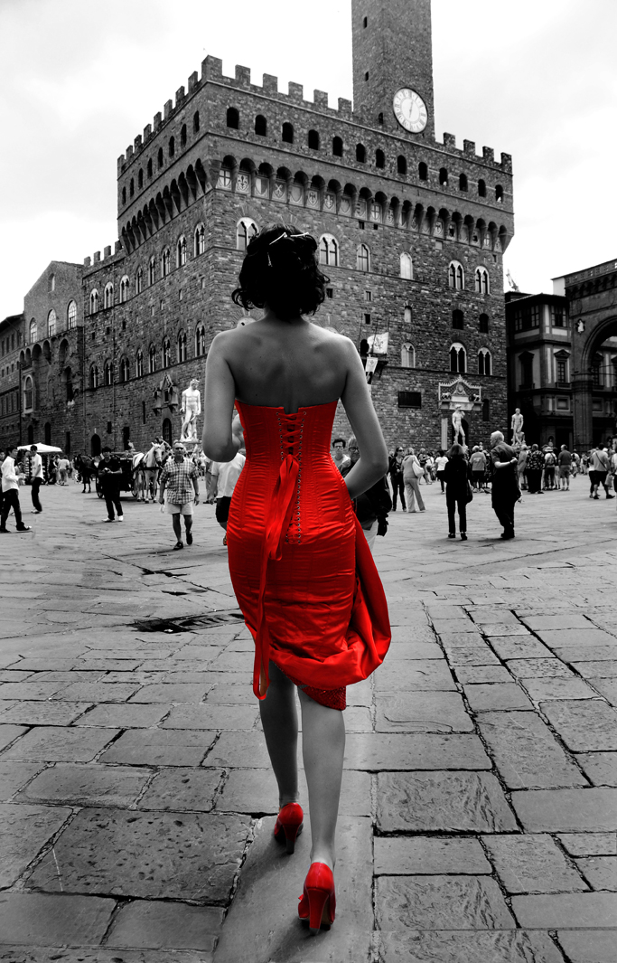 Female model photo shoot of PamelaBcorsets in Piazza della Signoria, Florence