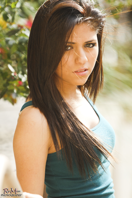 Female model photo shoot of Scarlett Pena by RMgreeneyes