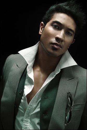 Male model photo shoot of Eric Rixx Tai