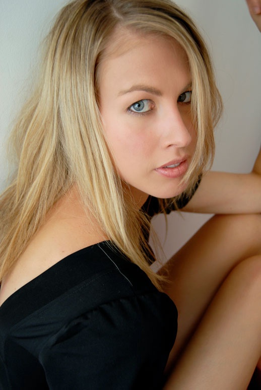 Female model photo shoot of Bronwyn Murphy