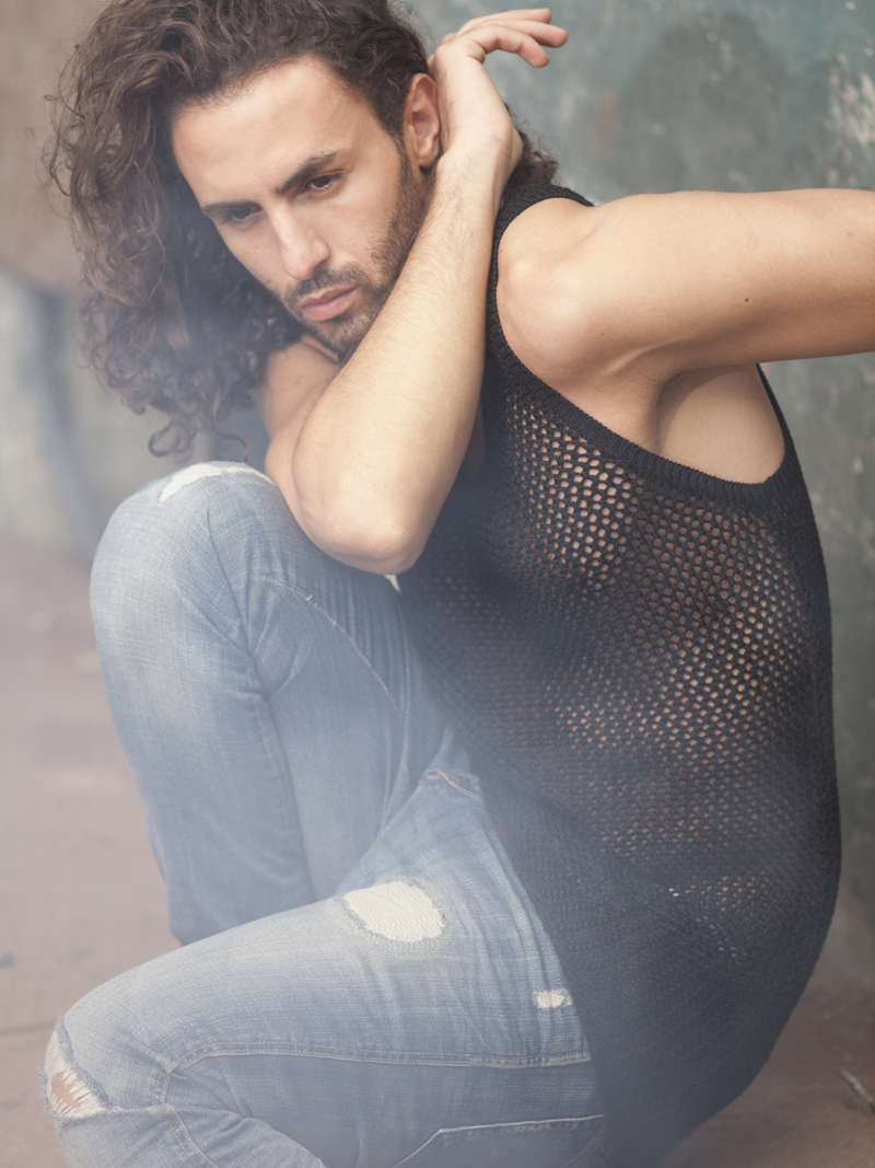 Male model photo shoot of Samore in Amsterdam