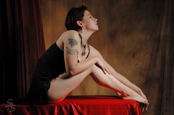 Female model photo shoot of Shannara Bathory