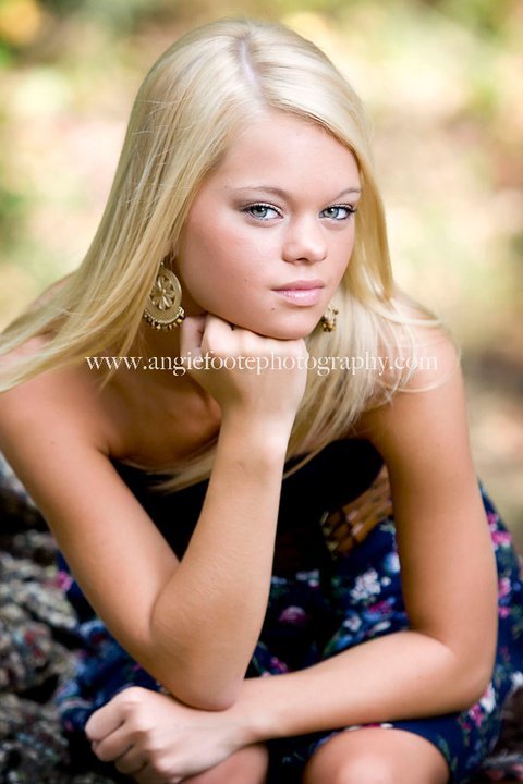 Female model photo shoot of Ashley Oberhausen