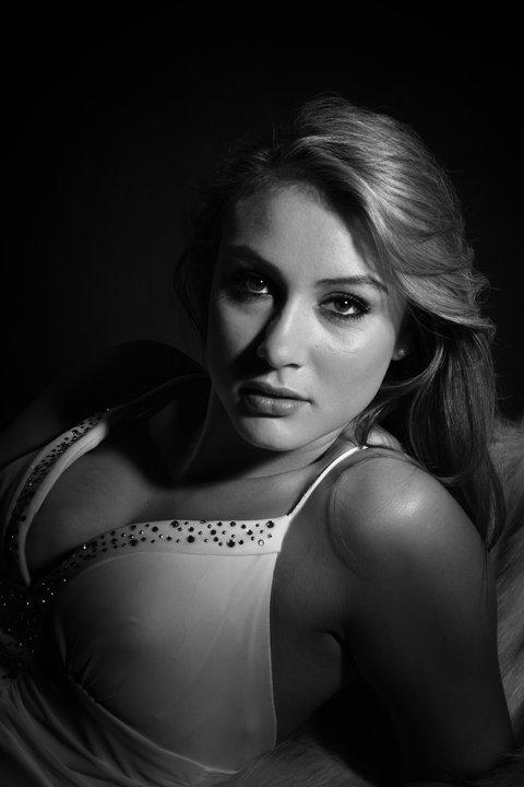 Female model photo shoot of Ashlee Ferguson NZ