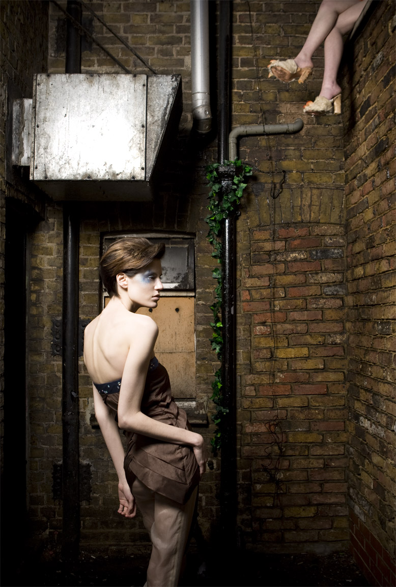 Female model photo shoot of Naura Suksomstarn in Hammersmith Palais