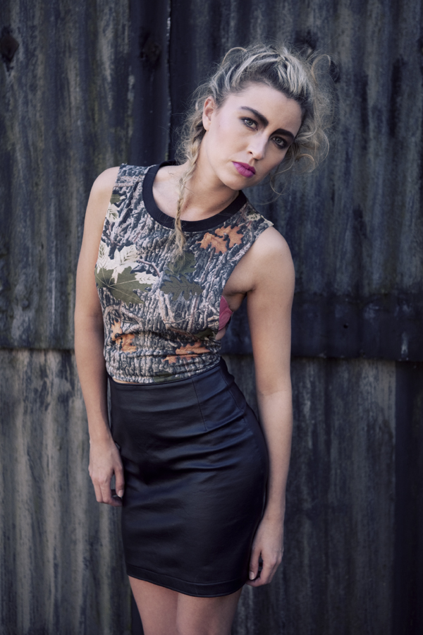 Female model photo shoot of RedRock Fashion and Lisa Duxbury by Cat Lane