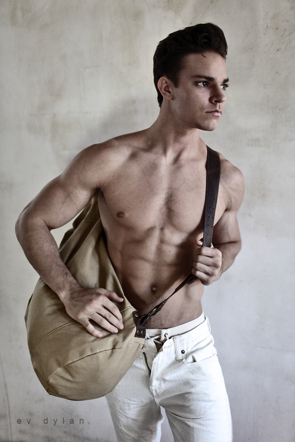 Male model photo shoot of Jeff Breidy