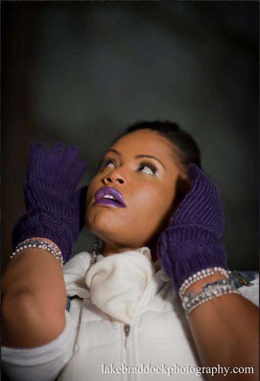 Female model photo shoot of Akua Ova in Burke, VA, makeup by Creative Flow