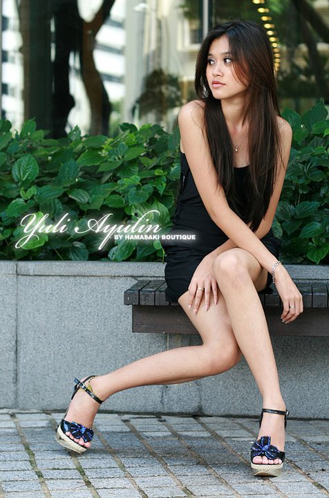 Female model photo shoot of isabelle calleight in singapore