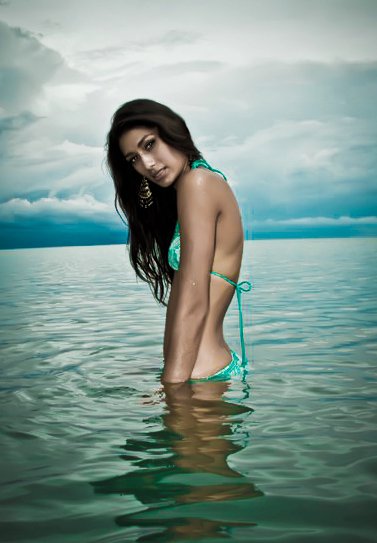 Female model photo shoot of Stephanie Heil by Pindan Pixels