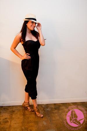 Female model photo shoot of Viviana Espinoza
