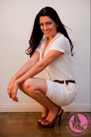 Female model photo shoot of Viviana Espinoza
