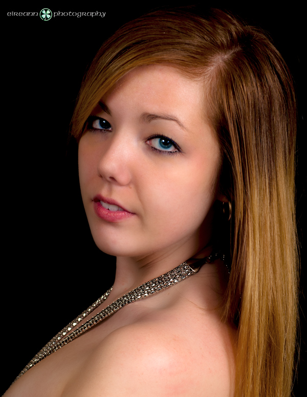 Female model photo shoot of Le Leah by Eireann Photography in Lancaster, PA
