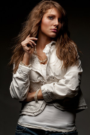 Female model photo shoot of Candice Plunk