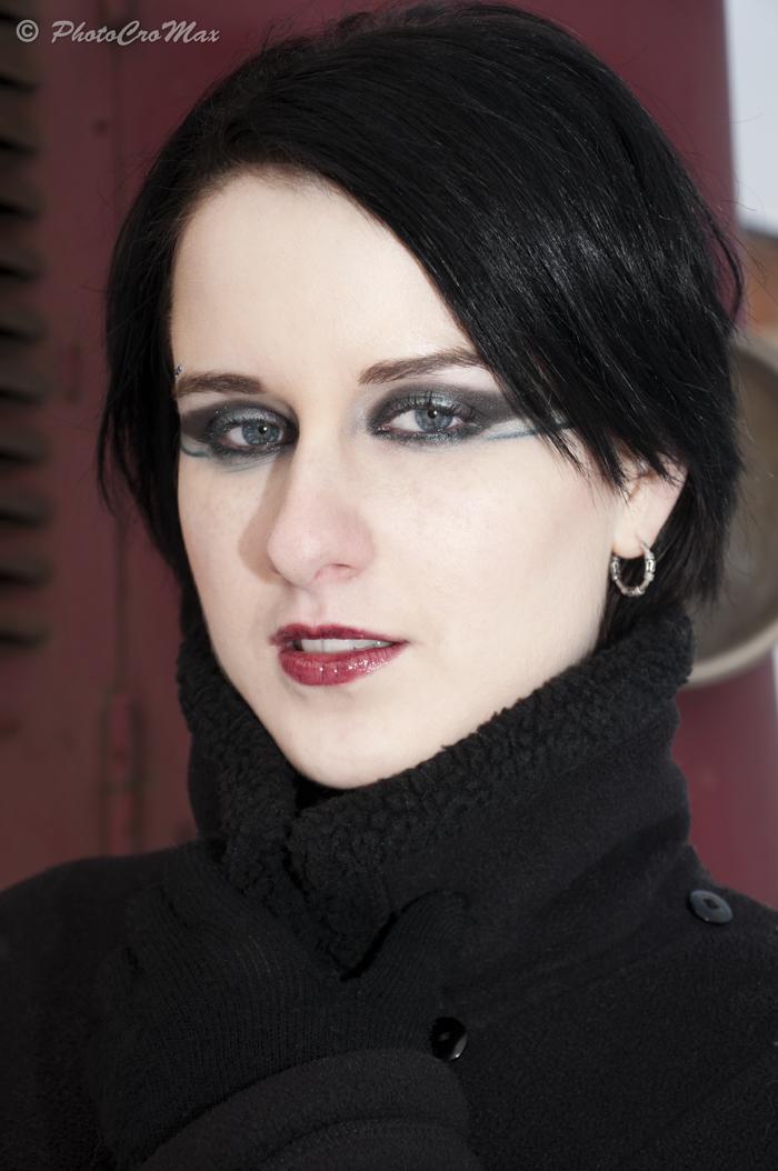 Female model photo shoot of Chloe_Noir by photocromax in Slovakia- KoÅ¡ice, makeup by Ester Ritter
