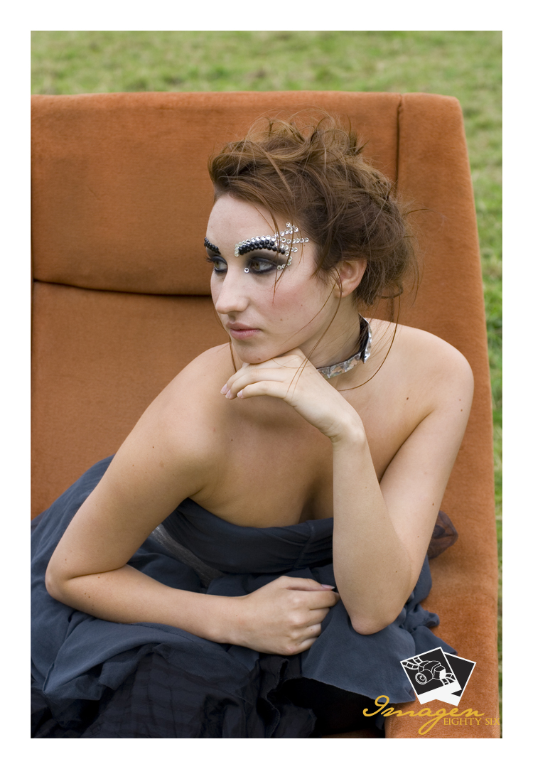 Female model photo shoot of Kala Morris MUA by Gazjjones