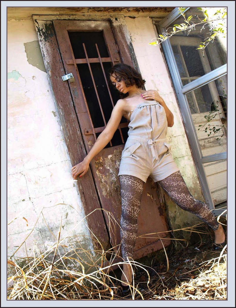 Female model photo shoot of Jeanette Braithwaite by MMPhotog in Easton, MD