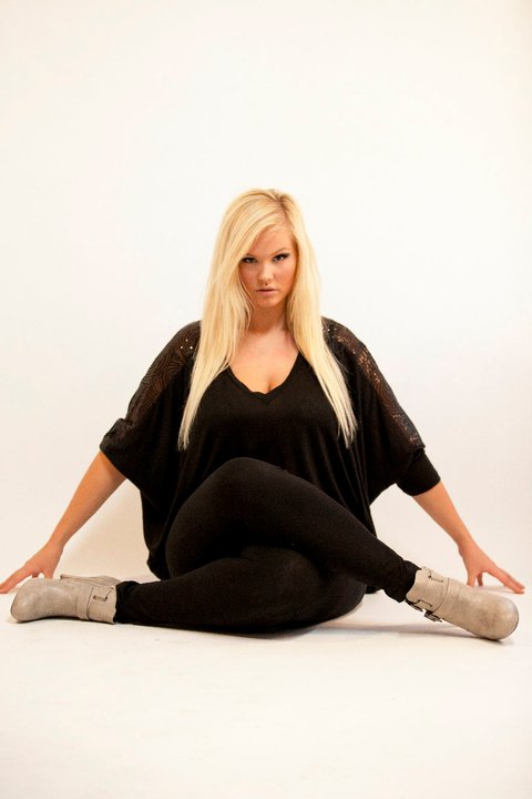Female model photo shoot of Shelby Sloan in matthew agency