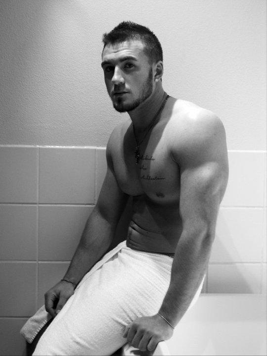 Male model photo shoot of jordan muhlestein