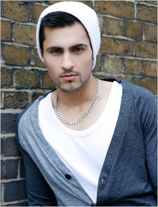 Male model photo shoot of Zell Ahmed  in Farringdon, London