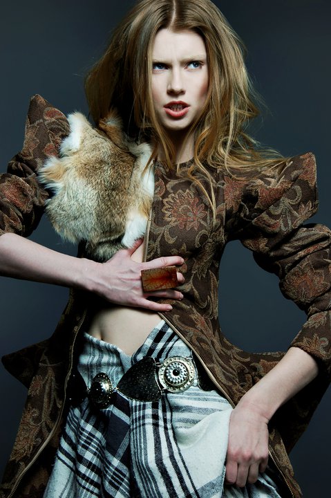 Female model photo shoot of Aleksandra Ne