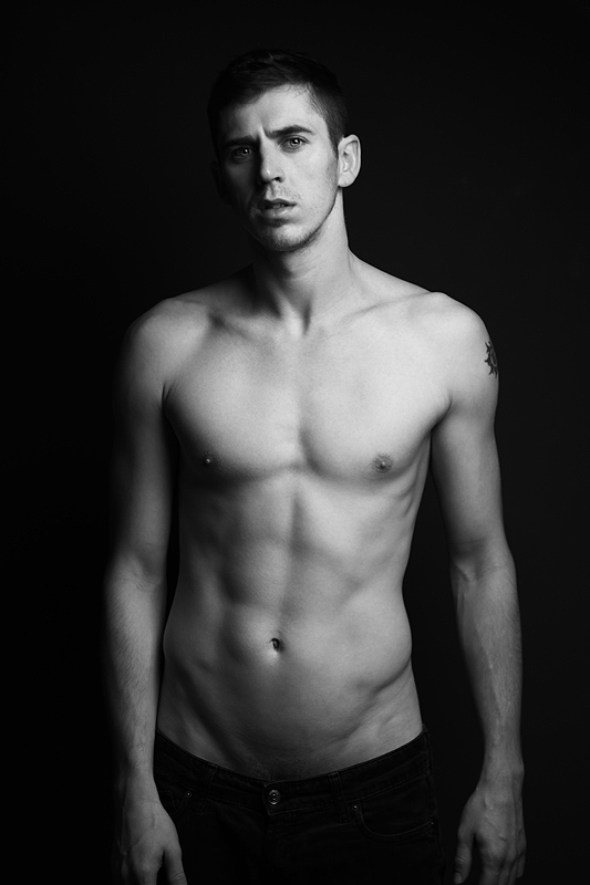 Male model photo shoot of Jamie Thomas Smith