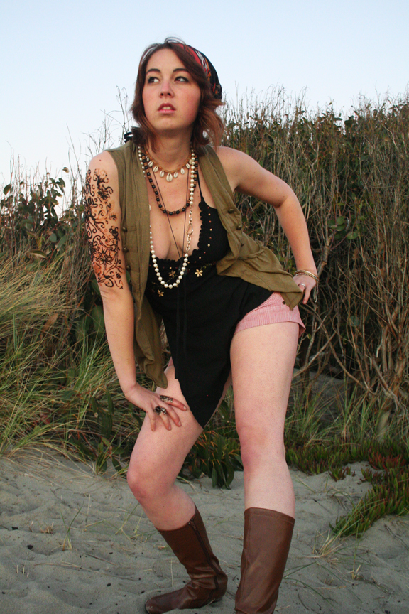 Female model photo shoot of Lauren-Frances in Watsonville