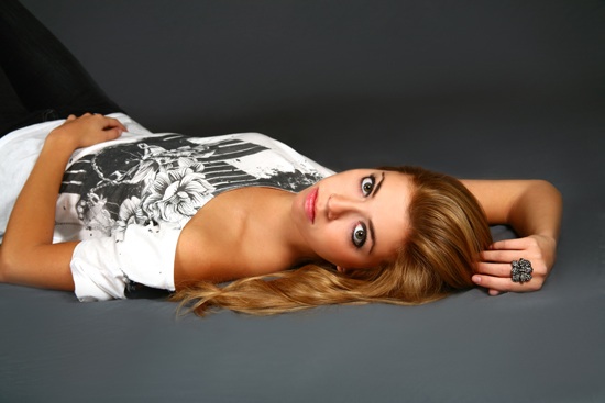 Female model photo shoot of Steph Dixon