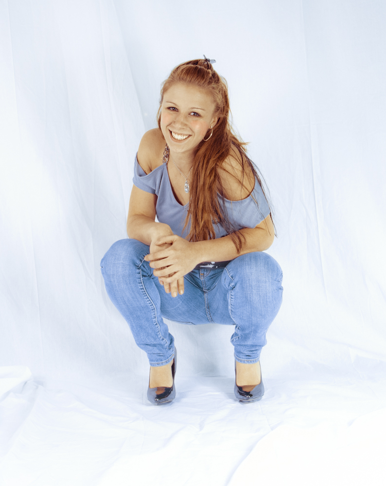 Female model photo shoot of Sarah Askins by DGLPhotography