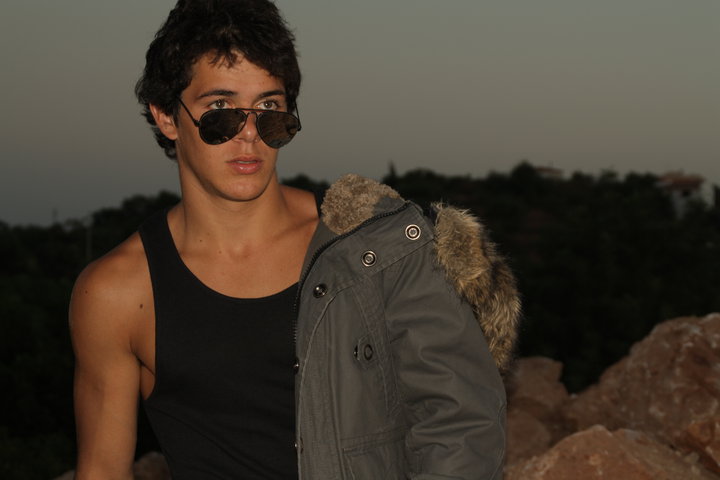 Male model photo shoot of Ruben Gomes