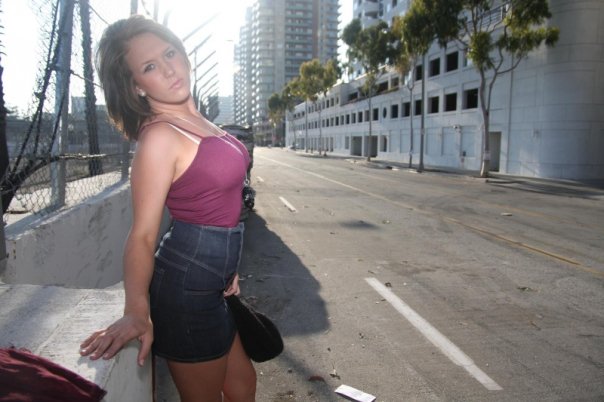 Female model photo shoot of Dilyn logan in Los Angeles
