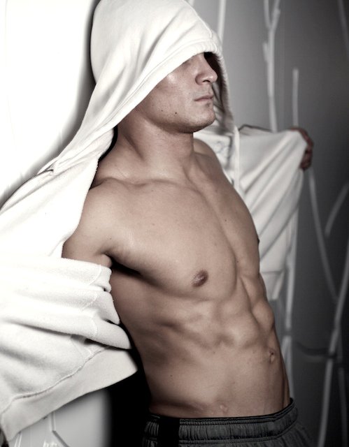 Male model photo shoot of Matthew Scott8
