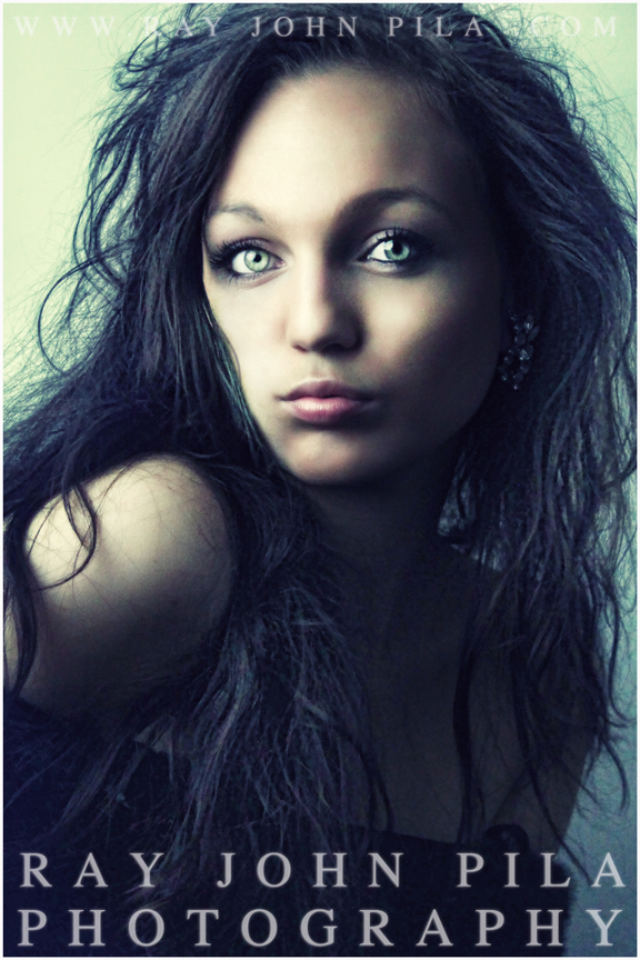 Female model photo shoot of Cat Hammat