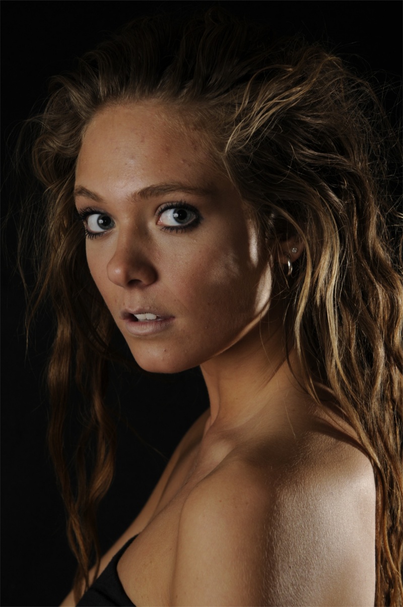 Female model photo shoot of Milla Zilla