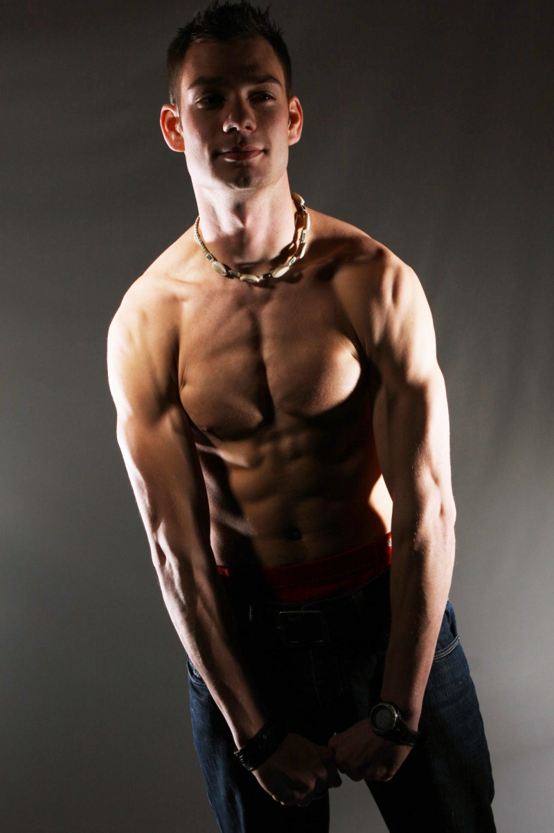 Male model photo shoot of Goncalo Andrews