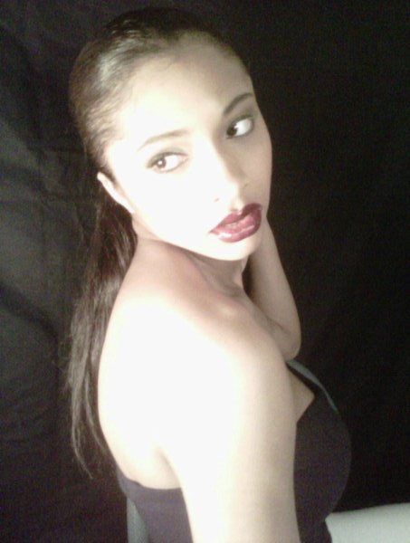 Female model photo shoot of Jasmine Gomez