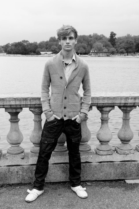 Male model photo shoot of Nick Cavaciuti in London