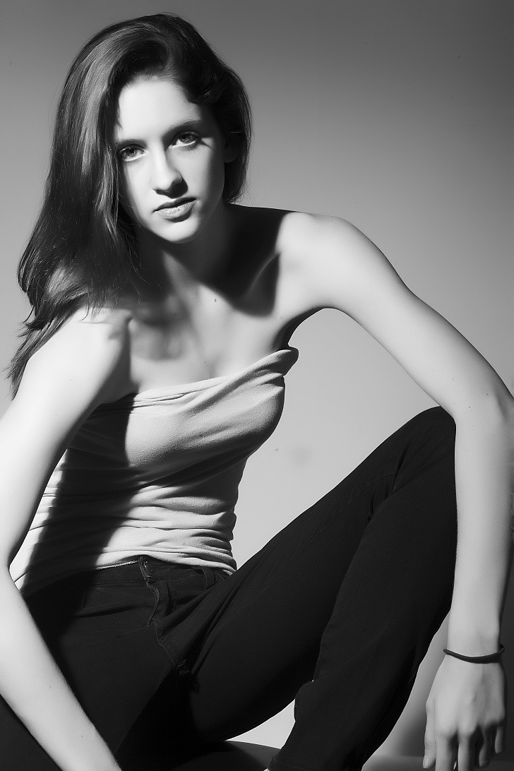 Female model photo shoot of Sienna C Bonner