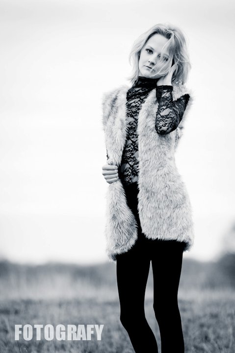 Female model photo shoot of katie sheard