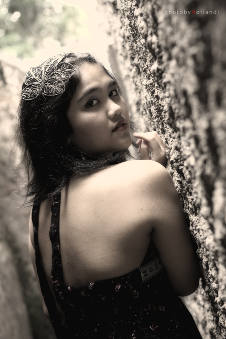 Female model photo shoot of Riri Riska by nofiandi of LO in Jakarta Timur