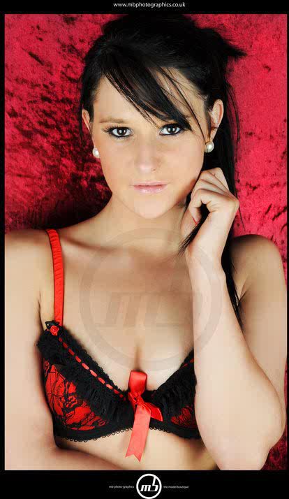 Female model photo shoot of emma_morganx