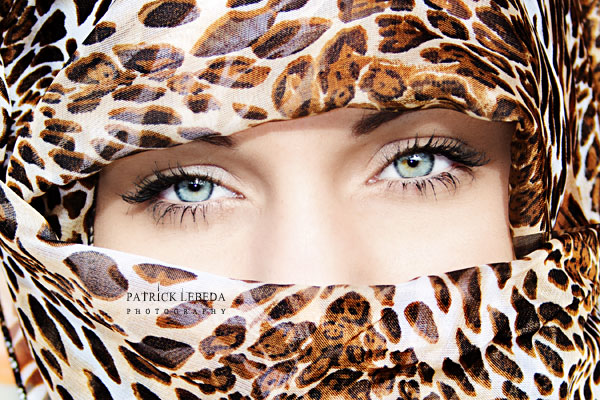Female model photo shoot of Mercedes Belica