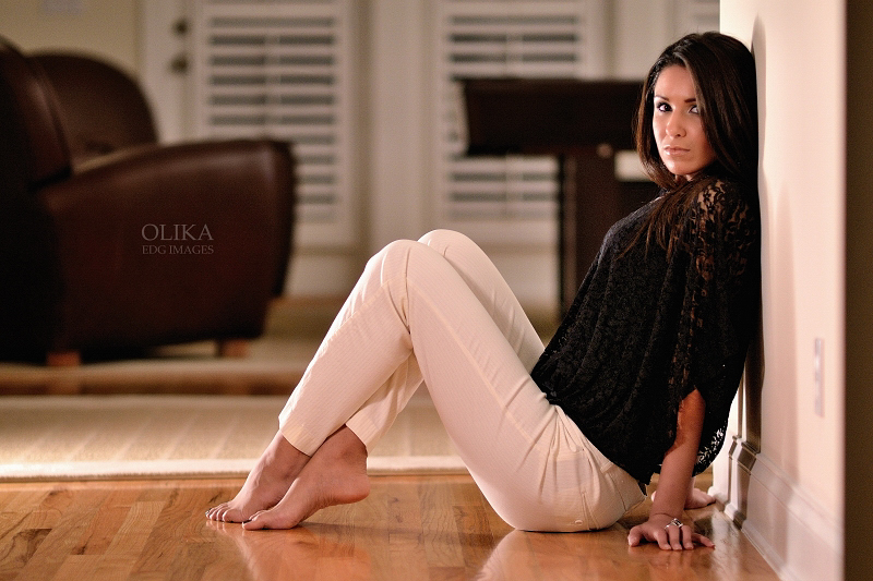 Female model photo shoot of OLIKA CASTILLO