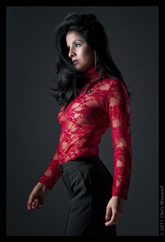 Female model photo shoot of Laus Encante