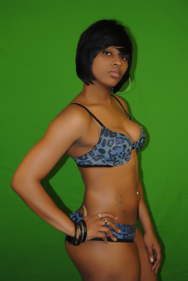 Female model photo shoot of Meisa Thomas in Chicago, IL