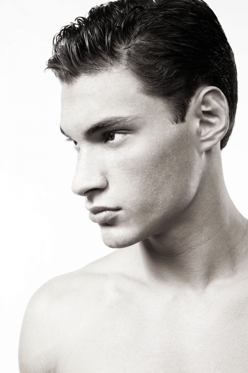 Male model photo shoot of Scott Palmer Studio in Minneapolis, MN