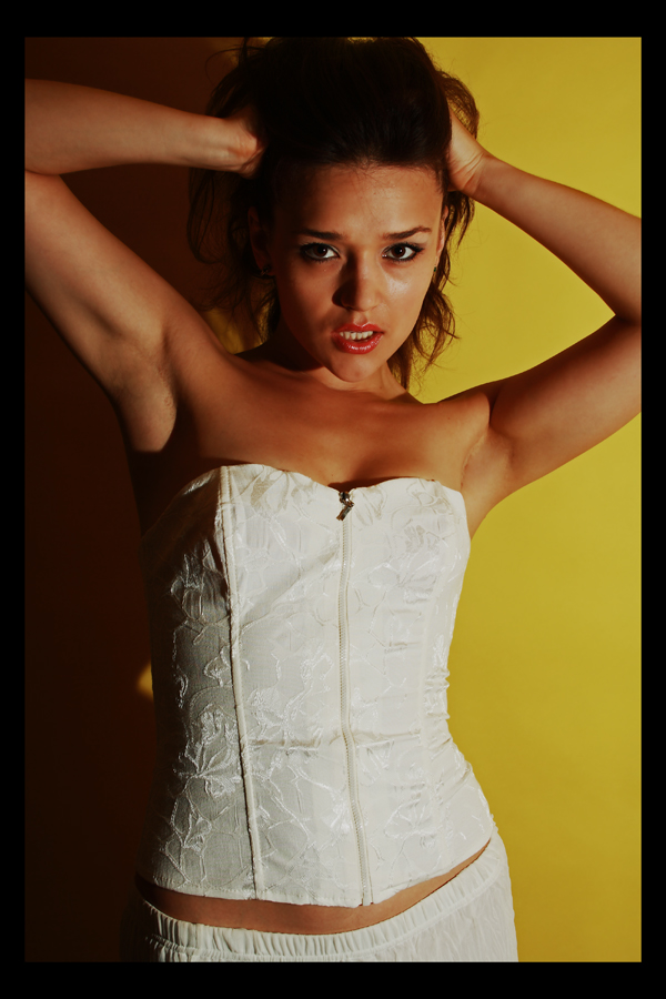 Female model photo shoot of Soare