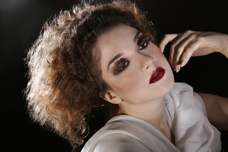 Female model photo shoot of Giulia C by Raissa Biscotti